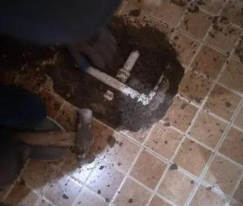 神农架林卫生间漏水维修公司为您分享下卫生间渗水如何处理及注意事项